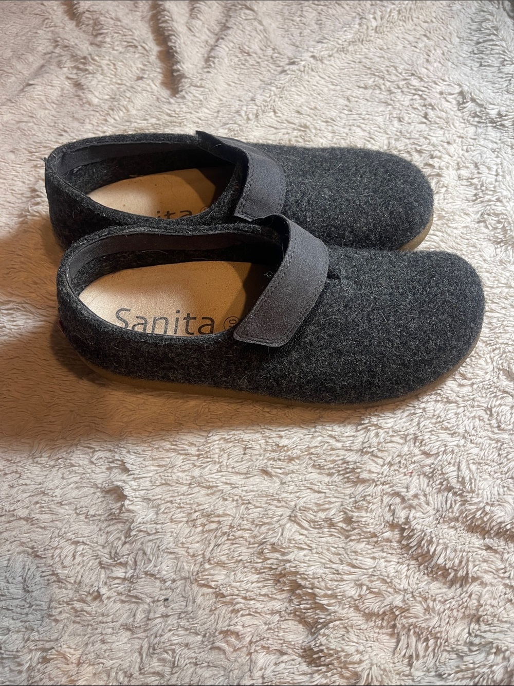 Sanita wool slip on clogs unisex size 40